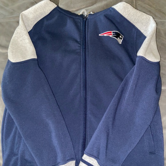 Jacket - Picture 2 of 3